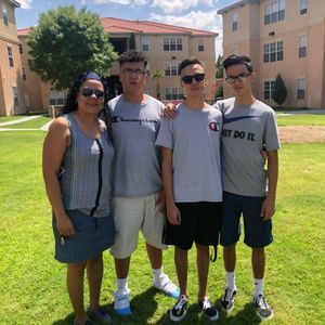 Meet your Posher, Maria